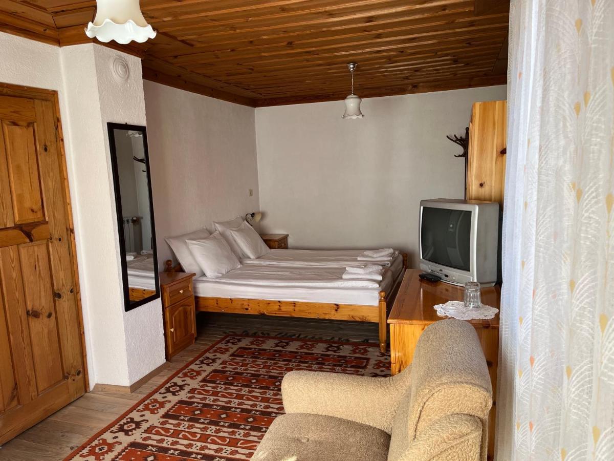 Guest House Lina Koprivshtitsa Esterno foto