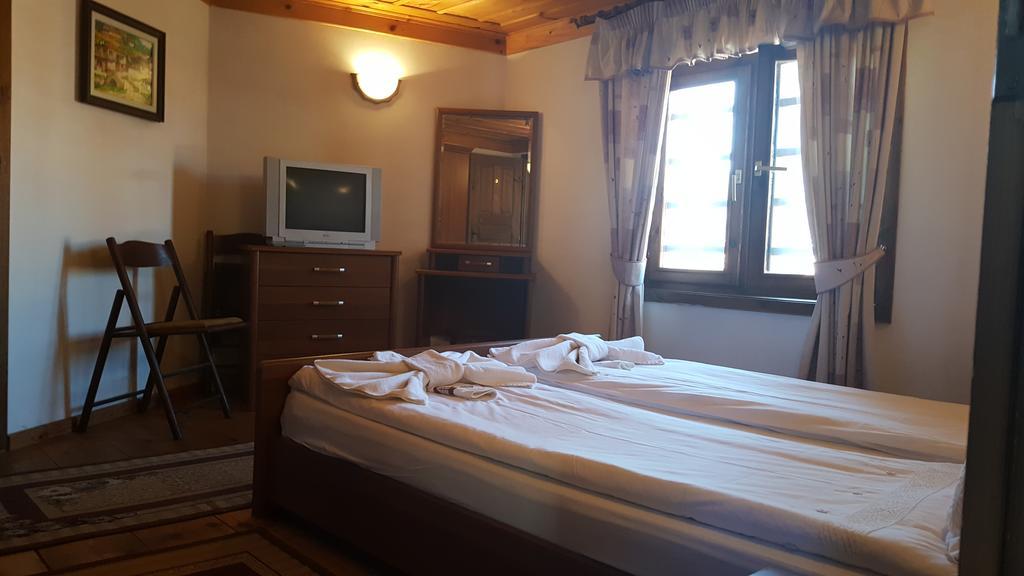 Guest House Lina Koprivshtitsa Esterno foto